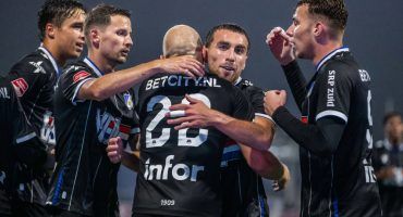 Een spannende zondag in het Jan Louwers stadion