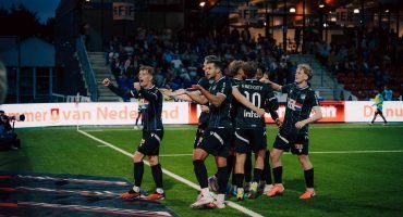 Overtuigende zege in Klassieker van de Eerste Divisie: 0-3
