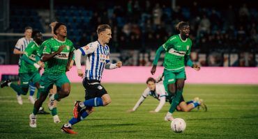 Blauwwitten sluiten 2024 af tegen de Schapenkoppen