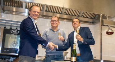 Bouter & Sligro; Samen voor een complete horecabeleving in ons stadion