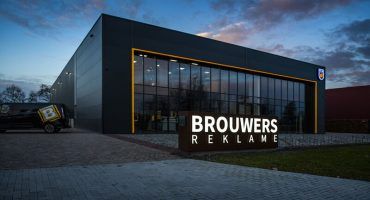 Brouwers Reklame terug van weggeweest