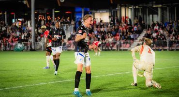 FC Eindhoven zet versterkt Jong PSV opzij